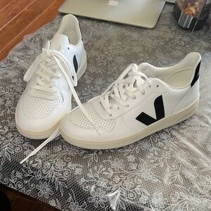 Veja White and Black Women's Sneakers